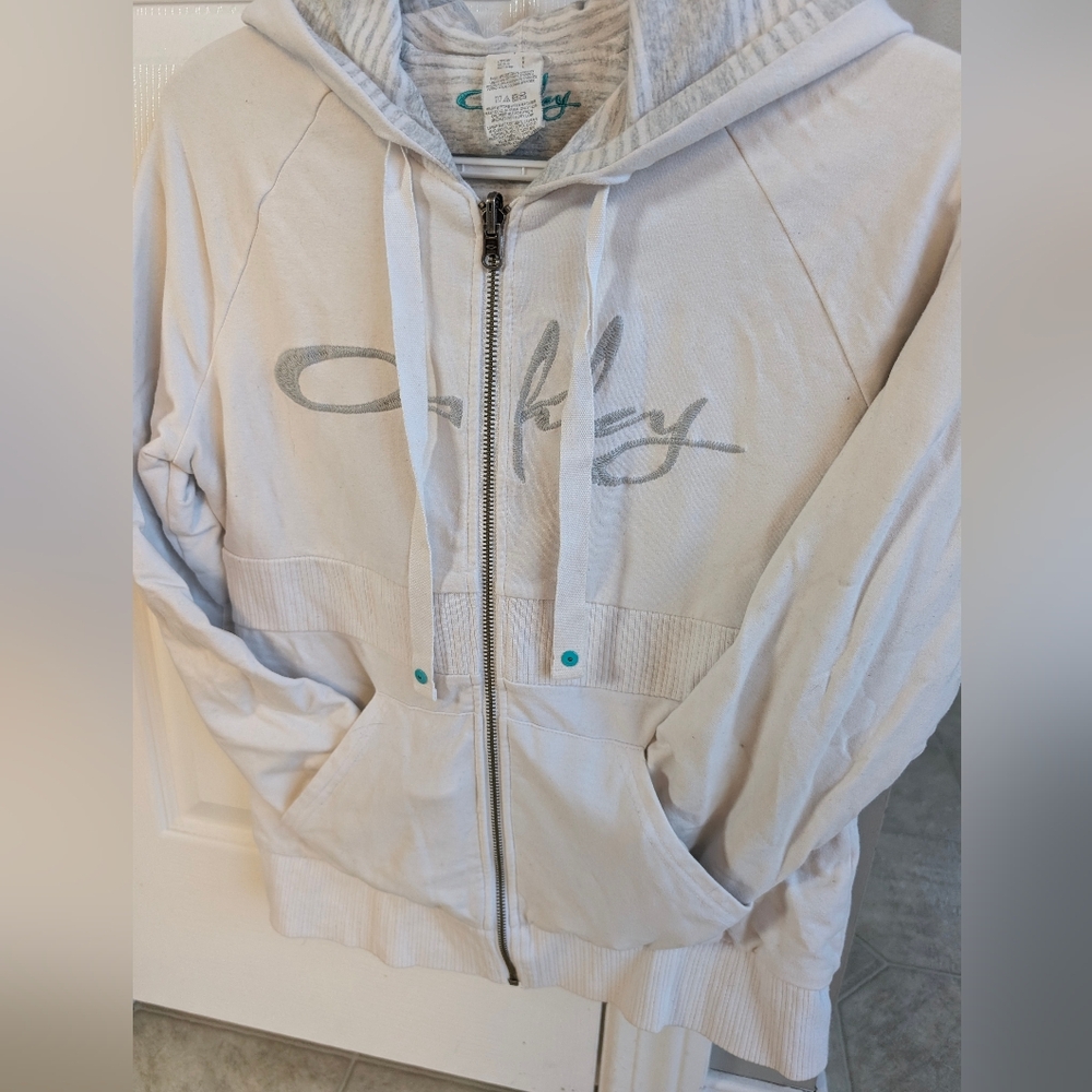 Oakley White Zip-Up Hoodie